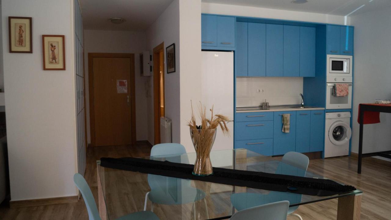 Y Sus 2 Catedrales Apartment *